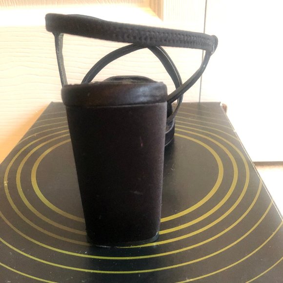 Ladies Black Unlisted Sandals Paradise Island 8.5 - Picture 3 of 4